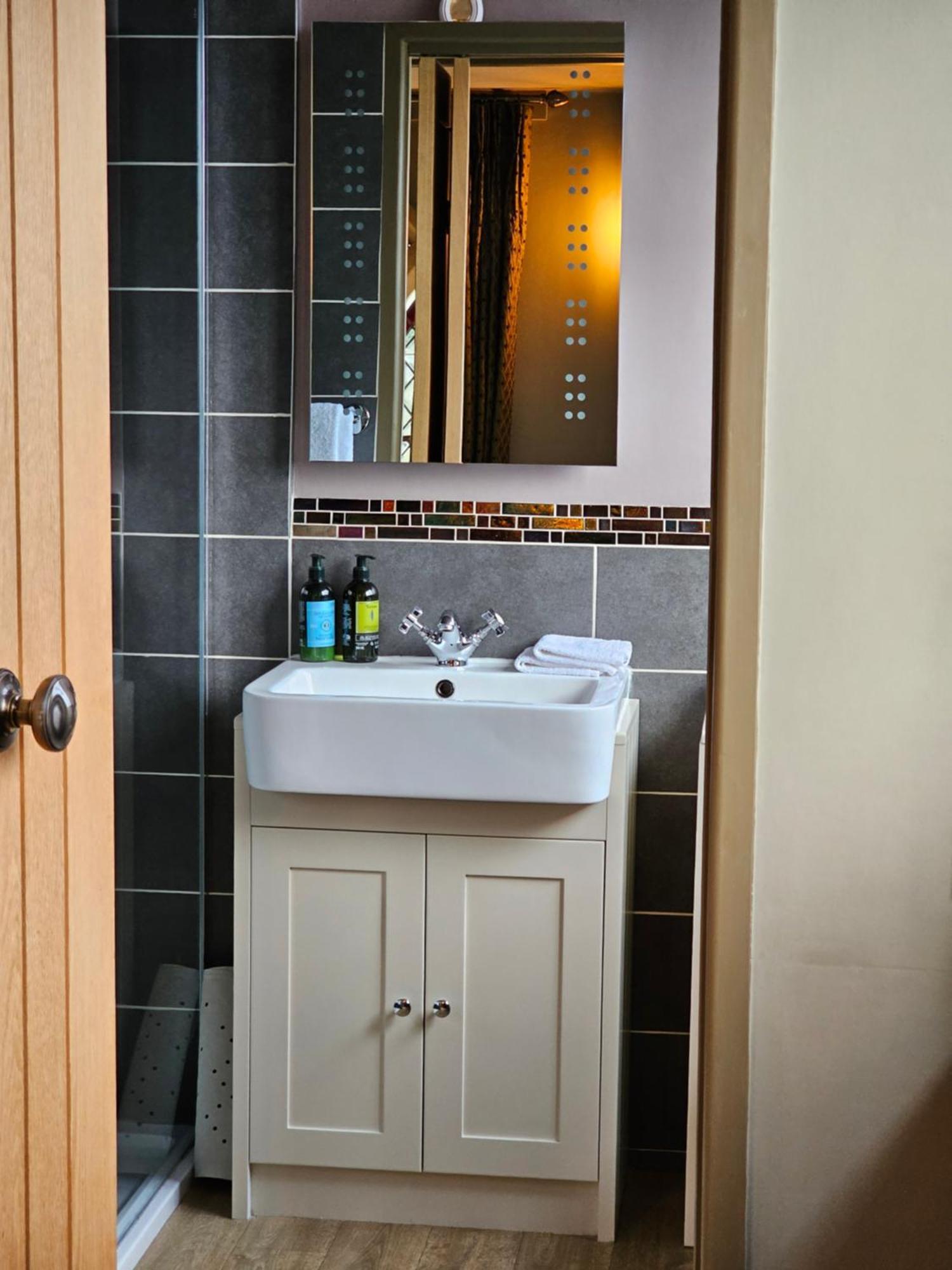 Bed and Breakfast The Belfry At Yarcombe Esterno foto